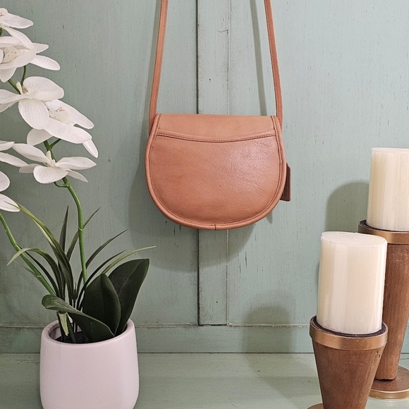 Vintage Coach Casey Crossbody Shoulder Bag #9923 (Camel / Taupe) - Picture 2 of 15